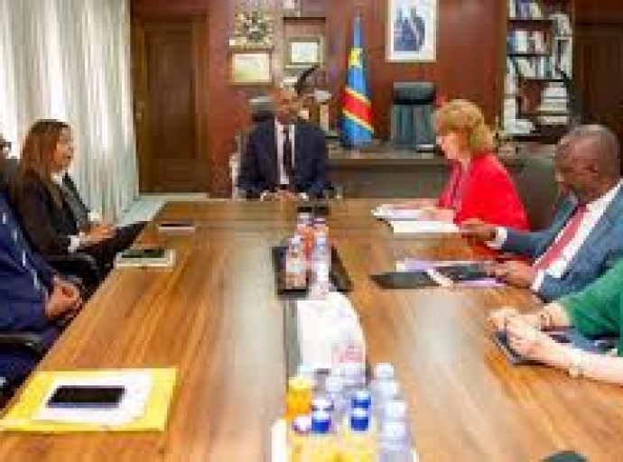 Une délégation conduite par Muriel Berset Kohen reçue à Kinshasa,, OIF : Patrick Muyaya plaide pour un engagement plus large en faveur de la paix en RDC !
